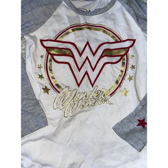 Wonder Woman Girls Sz. 4/5 Classic Logo Design Tee. Cute, Fun - Picture 5 of 7
